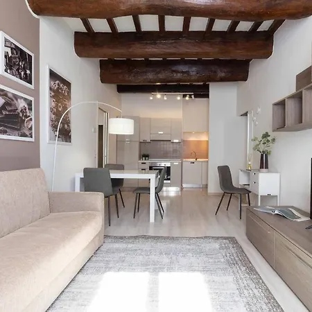 Flat With Whirlpool Bath In The Historic Centre Perugia