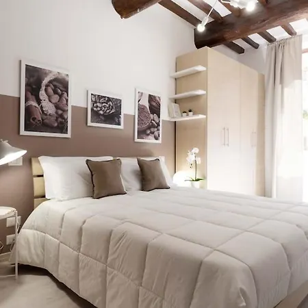 Flat With Whirlpool Bath In The Historic Centre * Perugia