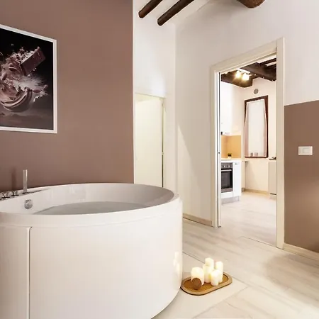 Flat With Whirlpool Bath In The Historic Centre Perugia